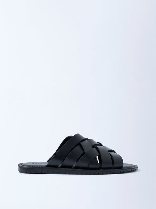 SOLEPLAY Black Criss-Cross Strap Leather Sandals