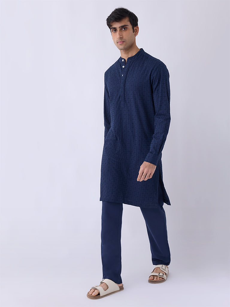 Mens Ethnicwear Navy Embroidered Relaxed-Fit Cotton Kurta
