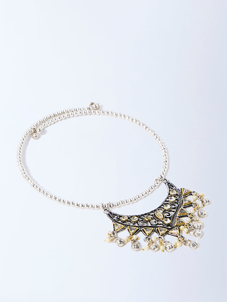 Westside Accessories Silver Glass-Detailed Heavy Pendant Choker Necklace