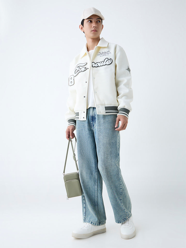 Nuon Blue Faded Barrel-Fit Mid-Rise Jeans