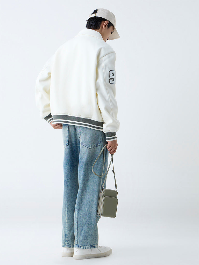 Nuon Blue Faded Barrel-Fit Mid-Rise Jeans
