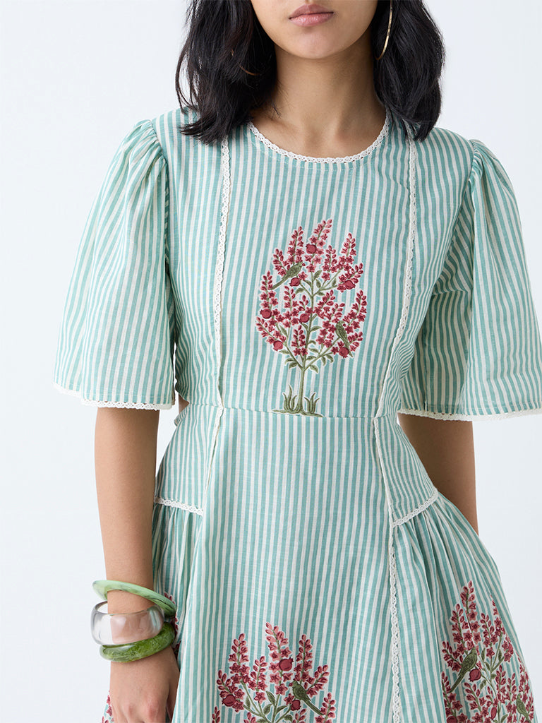 Bombay Paisley Green Floral Detailed Cotton A-Line Dress