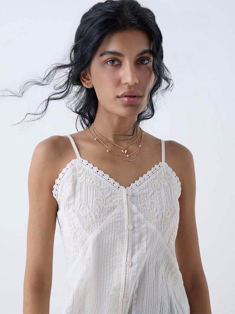 Bombay Paisley White Floral Embroidered Cotton Top