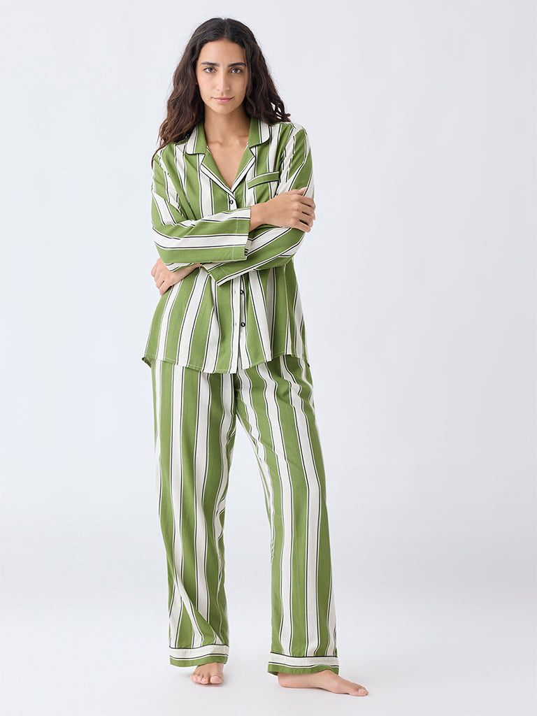 Wunderlove Green Pattern Cotton Shirt and Pyjamas Set