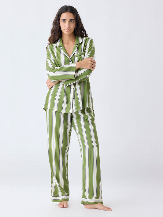 Wunderlove Green Pattern Cotton Shirt and Pyjamas Set