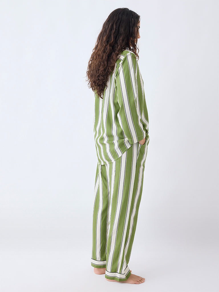 Wunderlove Green Pattern Cotton Shirt and Pyjamas Set
