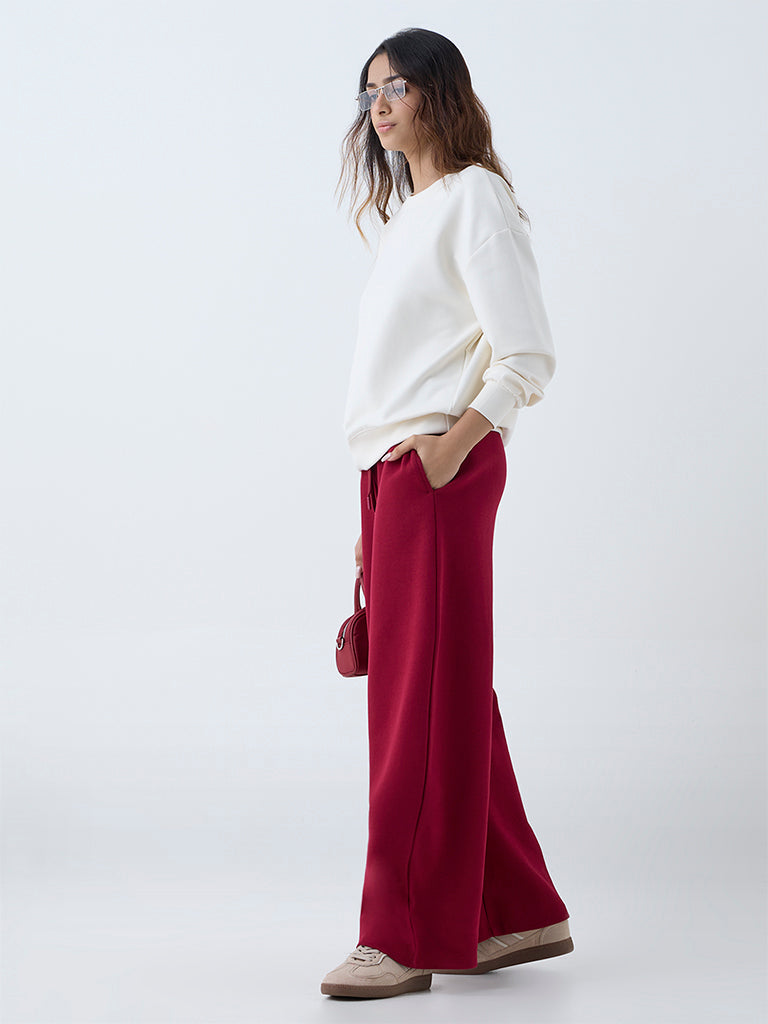Studiofit Off-White Solid Sweatshirt