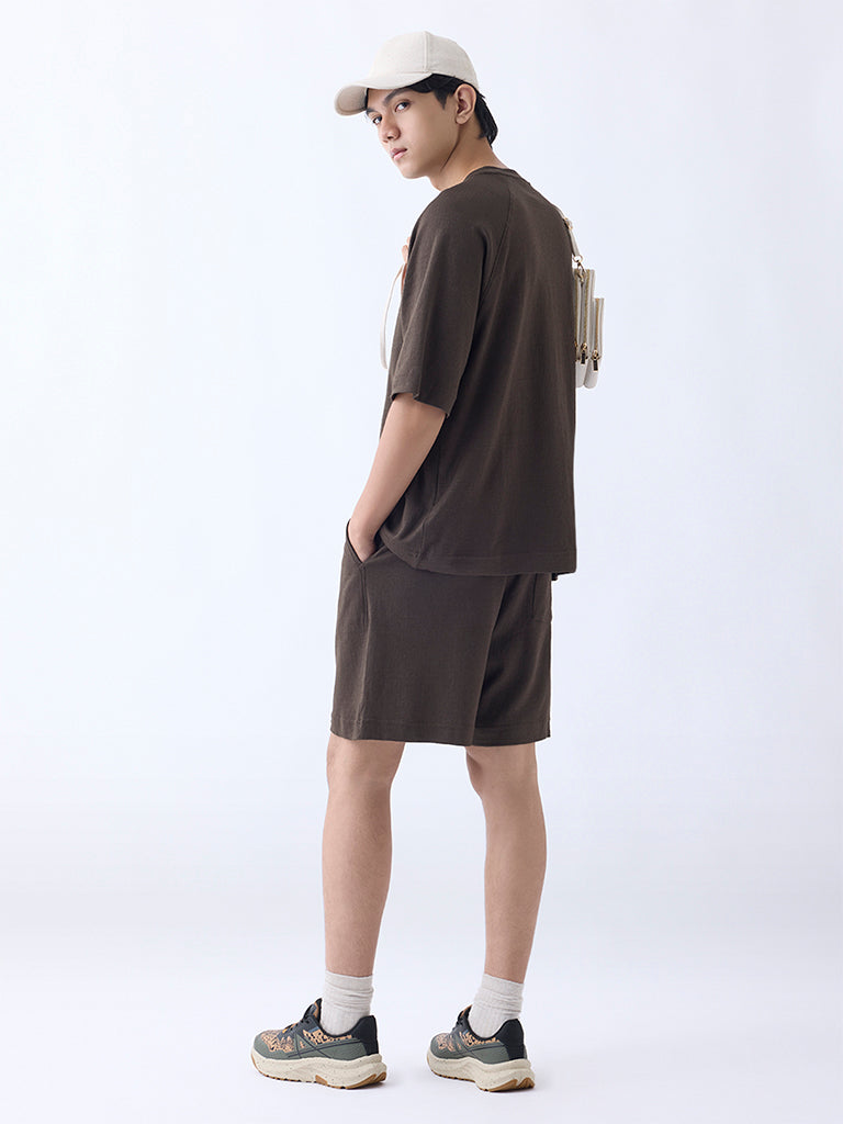 Studiofit Brown Solid Relaxed-Fit Mid-Rise Shorts