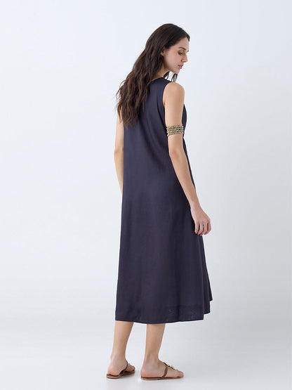 Utsa Black Leaf Pattern A-Line Dress