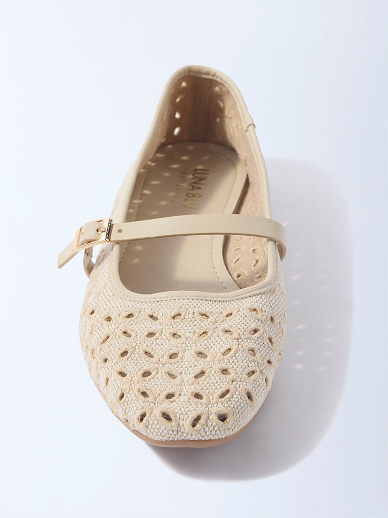 LUNA BLU Beige Schiffli Detailed Mary Jane Shoes