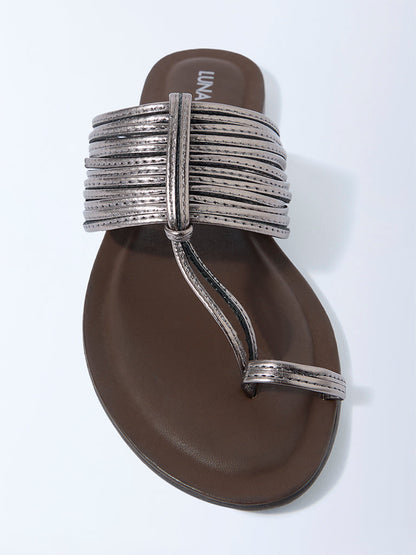 LUNA BLU Silver Toe-Ring Kolhapuri Sandals