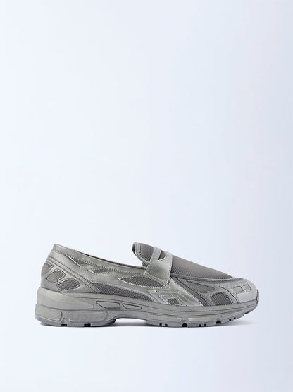 SOLEPLAY Silver Mesh Detailed Snoafers