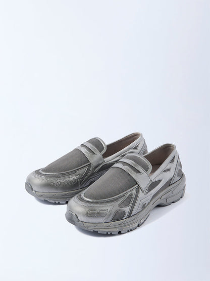 SOLEPLAY Silver Mesh Detailed Snoafers