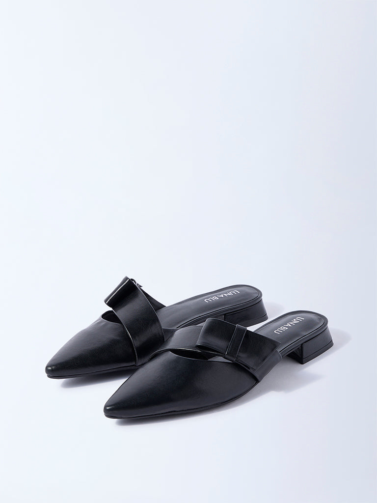 LUNA BLU Black Pointed-Toe Mules