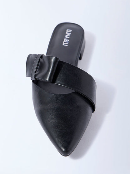 LUNA BLU Black Pointed-Toe Mules