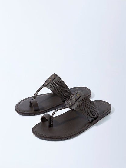 SOLEPLAY Brown Textured Toe-Ring Leather Kolhapuri Sandals