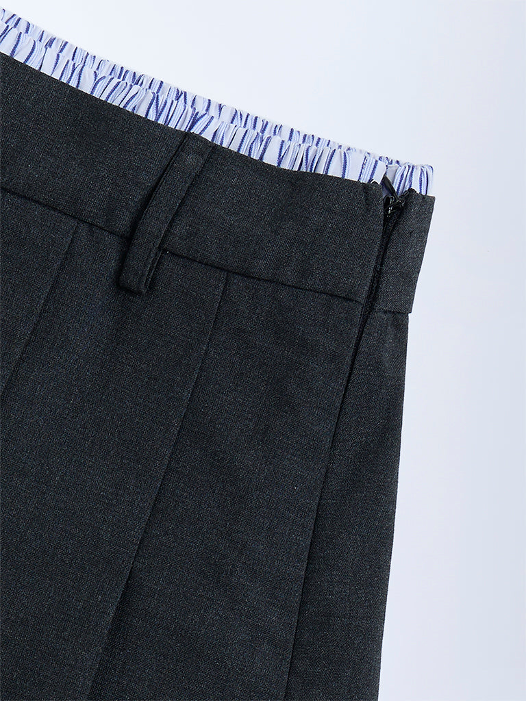 Y&F Kids Charcoal Box Pleated High-Rise Skorts