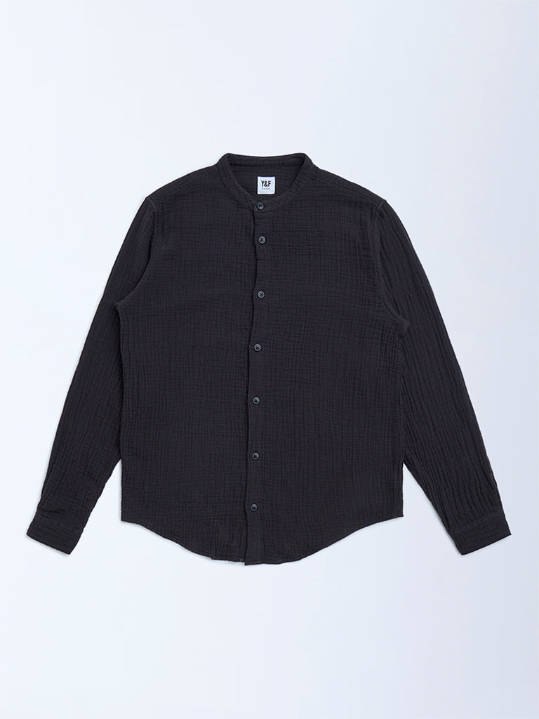 Y&F Kids Black Crinkle Textured Resort-Fit Cotton Shirt