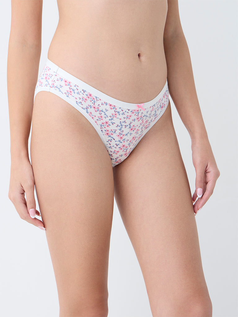 Wunderlove Multicolour Cotton-Blend Briefs - Pack of 3