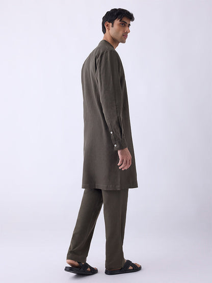 Mens Ethnicwear Olive Solid Relaxed-Fit Cotton-Blend Kurta