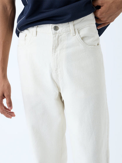 Nuon Off-White Relaxed-Fit Mid-Rise Jeans