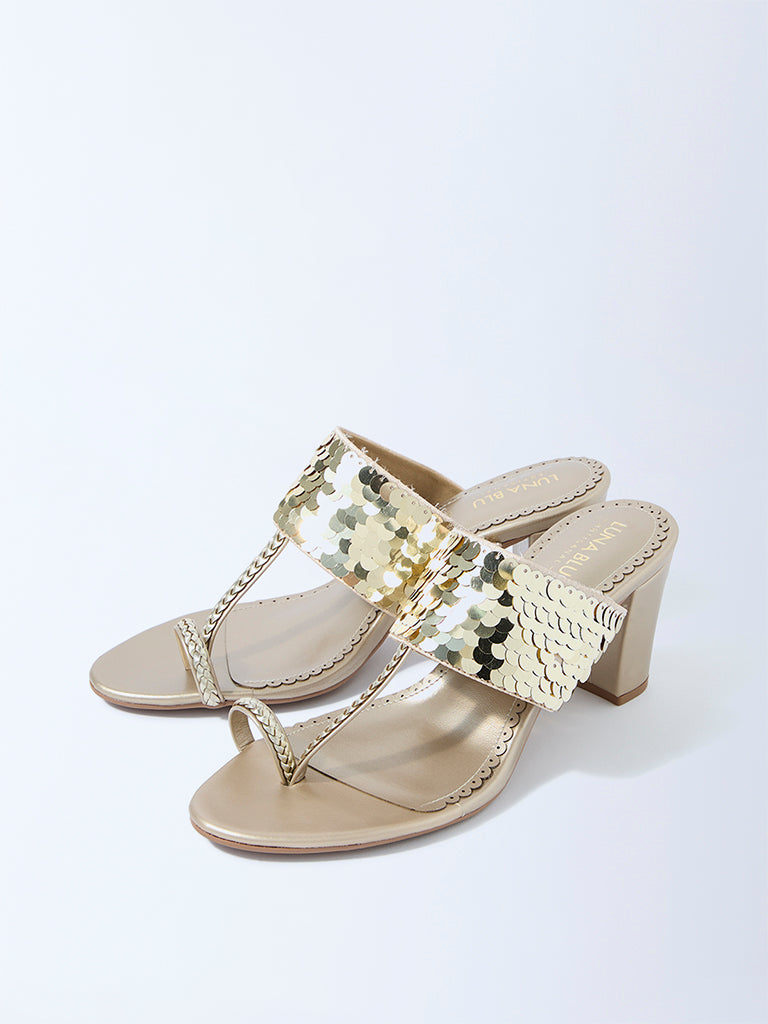 LUNA BLU Light Gold Sequin Embellished Kolhapuri Sandals
