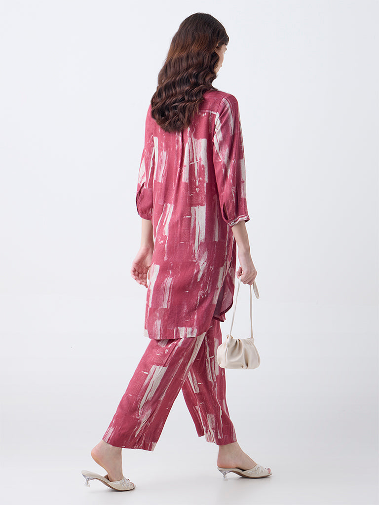 Utsa Red Abstract Printed Straight Kurta