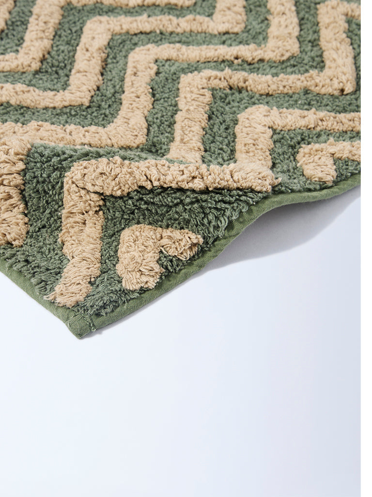 Westside Home Green Chevron Pattern Bath Mat