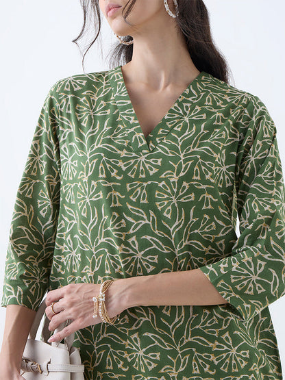 Utsa Green Leaf Pattern Cotton Straight Kurta