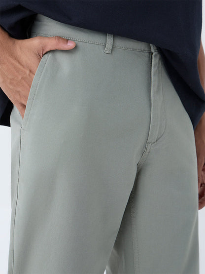 Nuon Sage Solid Relaxed-Fit Mid-Rise Cotton-Blend Chinos