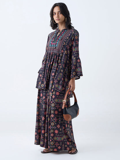 Utsa Black Tribal-Inspired Tunic