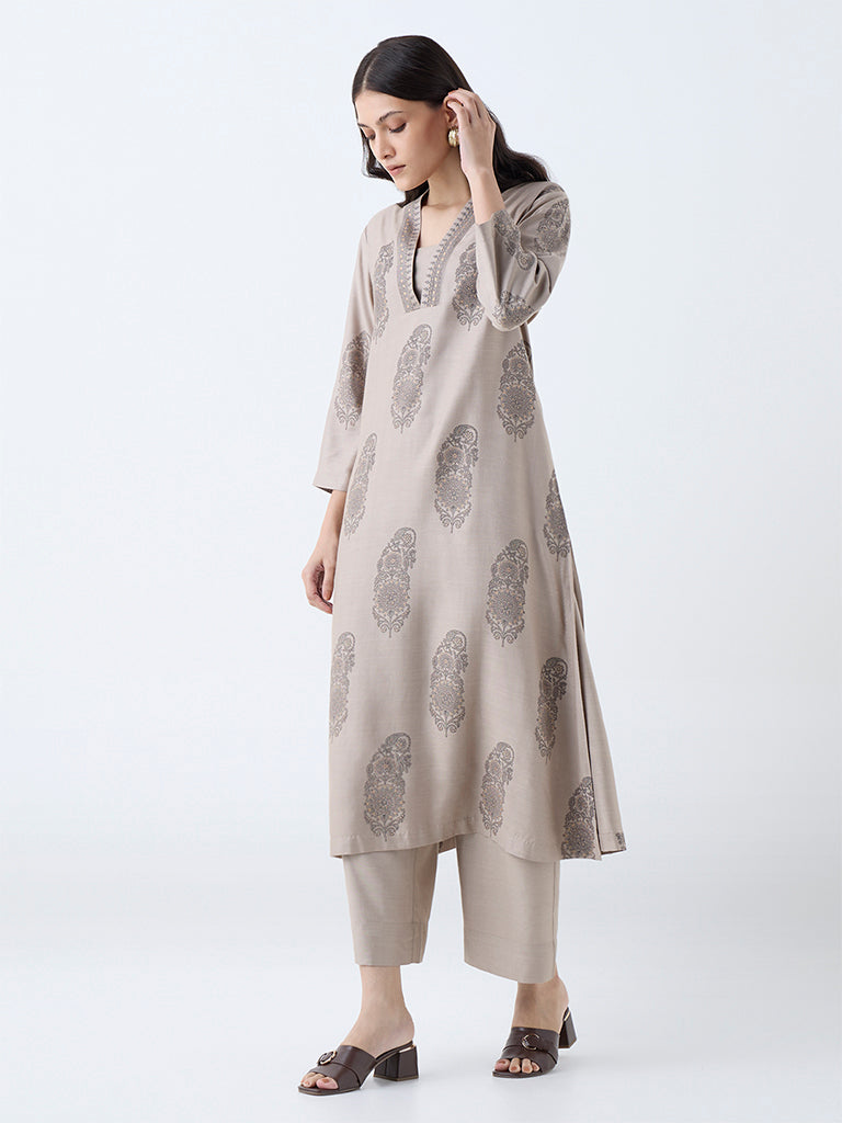 Zuba Light Brown Solid Pants
