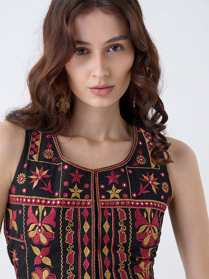 Utsa Black Embroidered Cotton-Blend Top