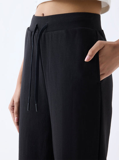 Studiofit Black Solid High-Rise Pants