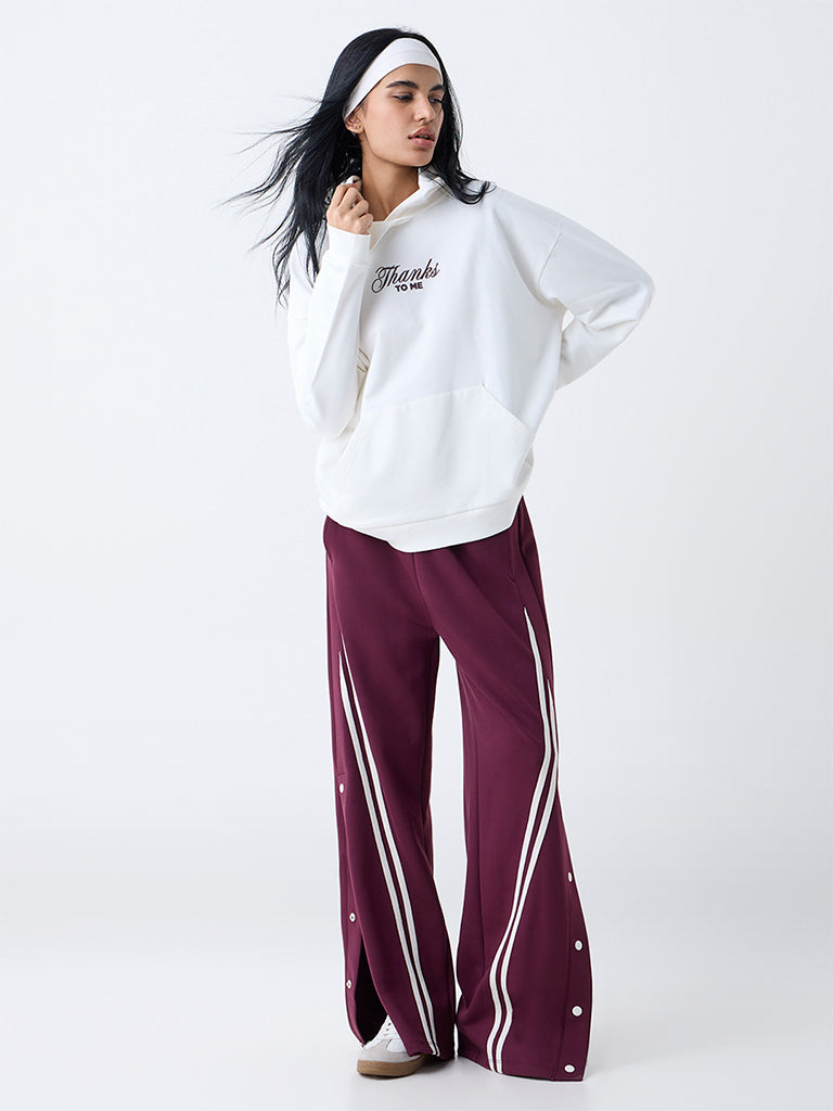 Studiofit Off-White Text Design Cotton Hoodie