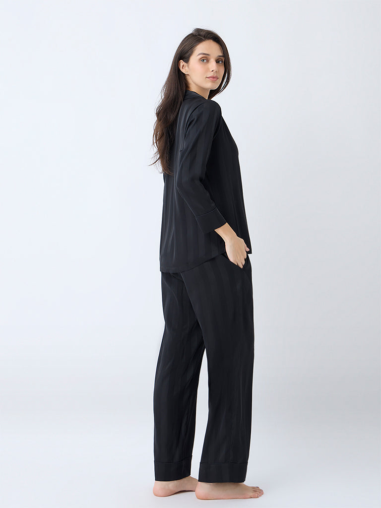 Wunderlove Black Self-Striped Shirt and Pyjamas Set